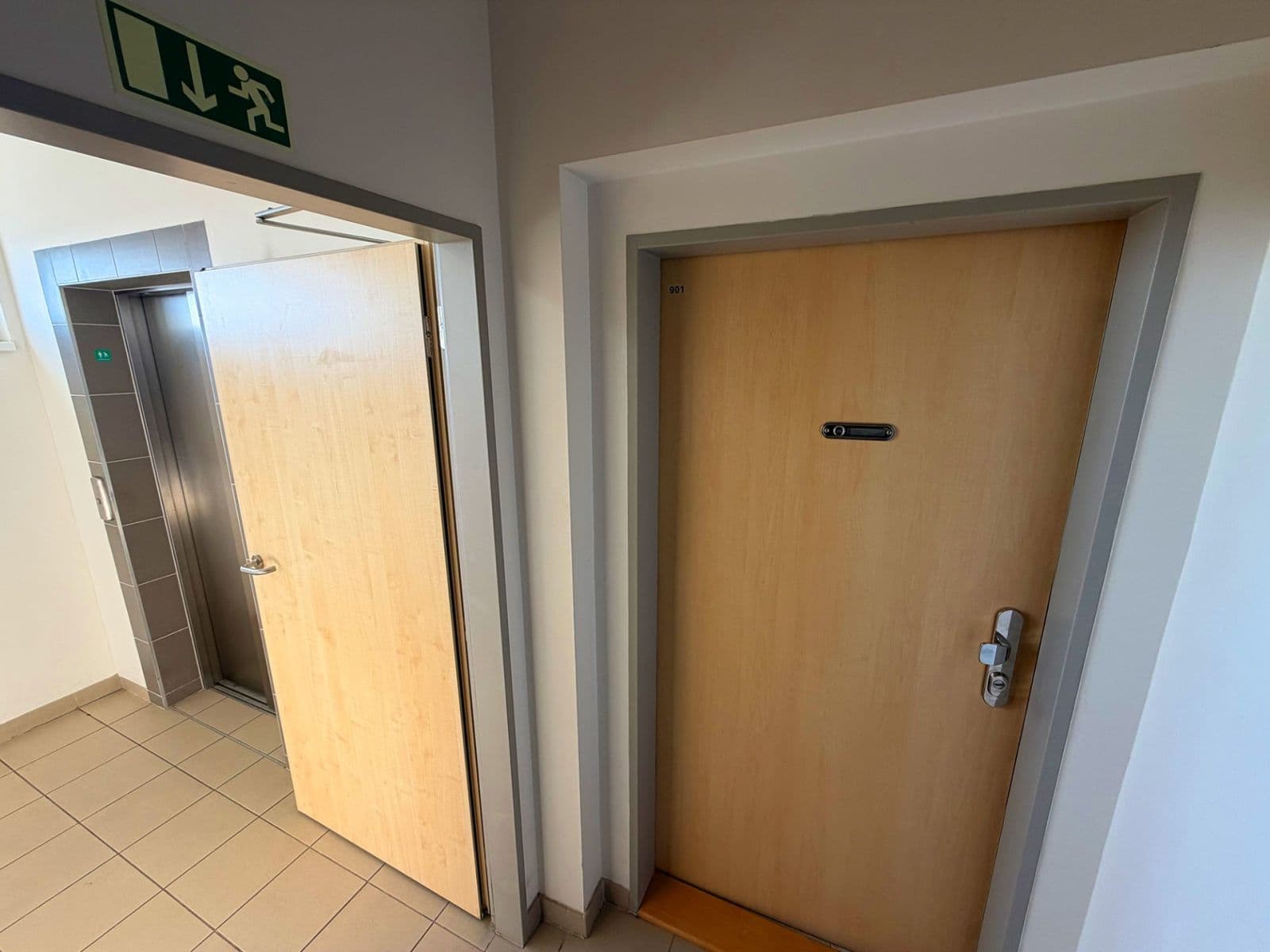 Prenájom bytu 3-izbový 69 m², Hornoměcholupská, Praha, Praha Prenájom bytu 3-izbový 69 m², Hornoměcholupská, Praha, Praha