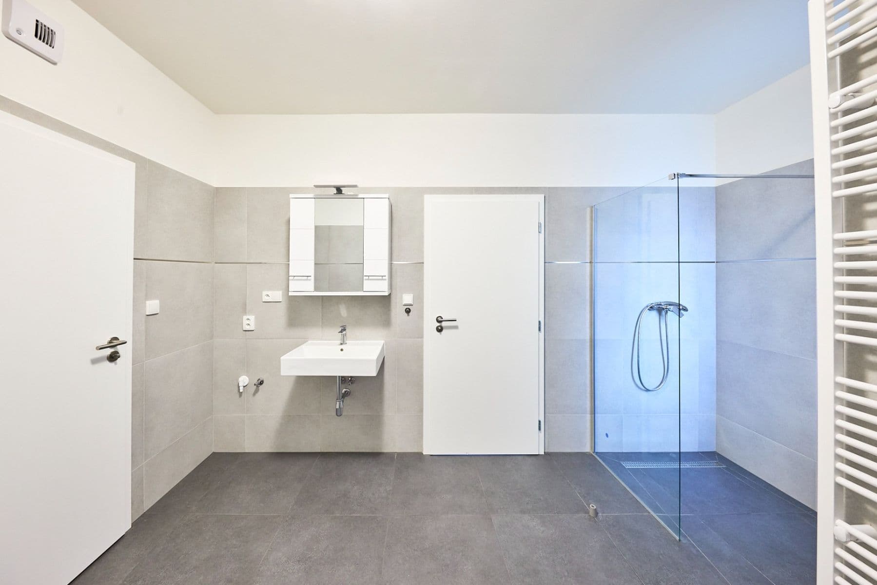 Prenájom bytu 2-izbový 53 m², S. K. Neumanna, Kralupy nad Vltavou, Středočeský kraj Prenájom bytu 2-izbový 53 m², S. K. Neumanna, Kralupy nad Vltavou, Středočeský kraj