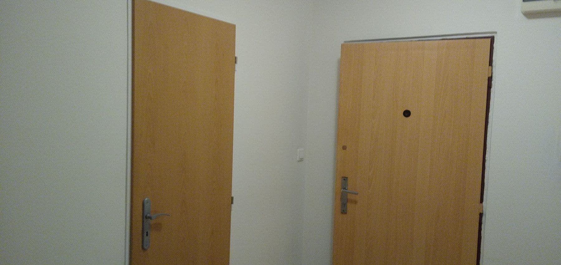 Prenájom bytu 2-izbový 46 m², Střelničná, Praha, Praha Prenájom bytu 2-izbový 46 m², Střelničná, Praha, Praha