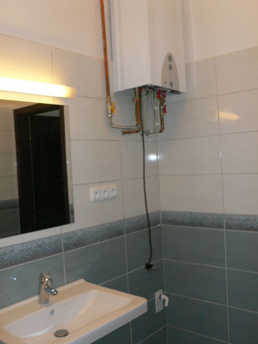 Prenájom bytu 2-izbový 44 m², Husova, Čáslav, Středočeský kraj Prenájom bytu 2-izbový 44 m², Husova, Čáslav, Středočeský kraj