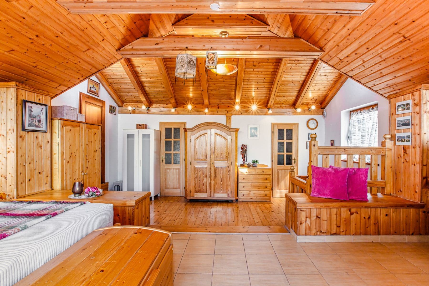 Predaj domu 182 m², pozemek 2.144 m², Dobříš, Středočeský kraj Predaj domu 182 m², pozemek 2.144 m², Dobříš, Středočeský kraj