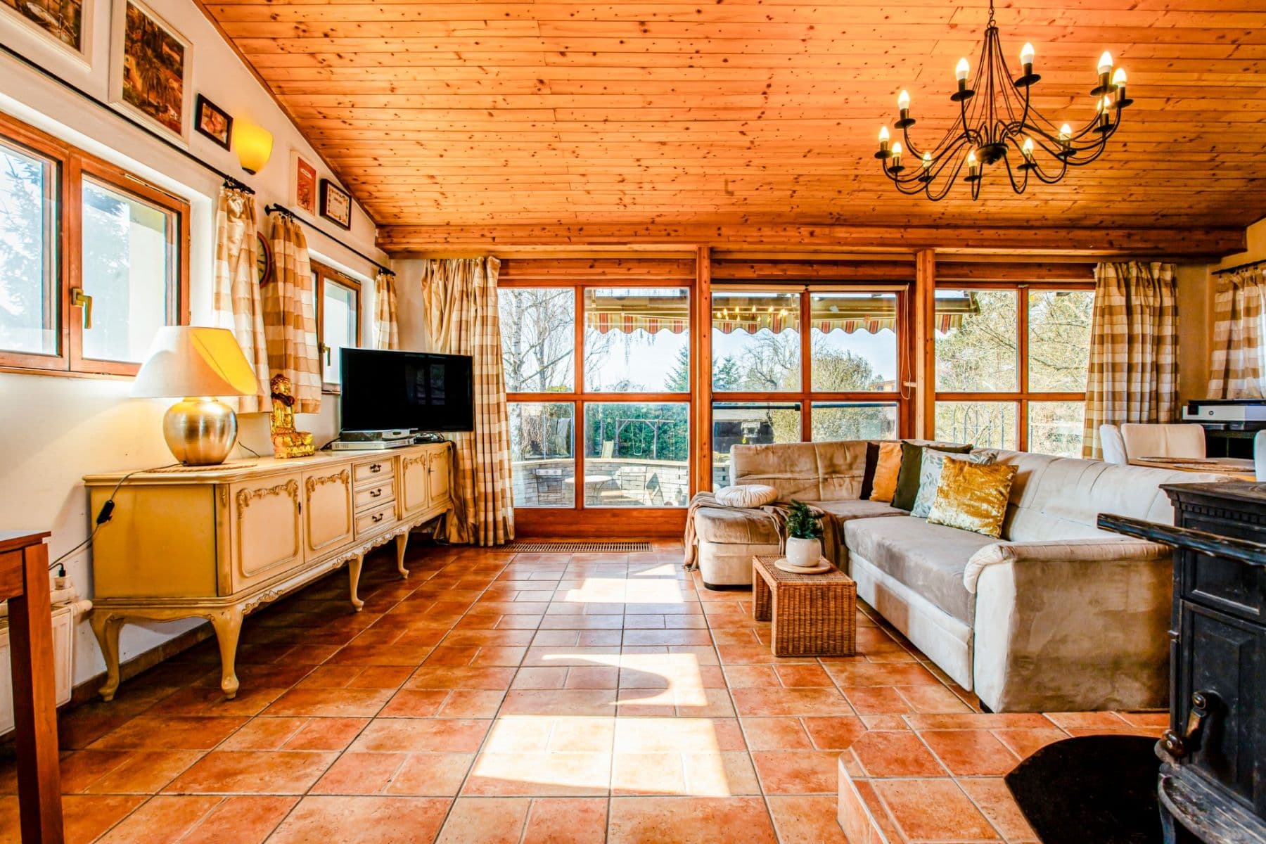 Predaj domu 182 m², pozemek 2.144 m², Dobříš, Středočeský kraj Predaj domu 182 m², pozemek 2.144 m², Dobříš, Středočeský kraj