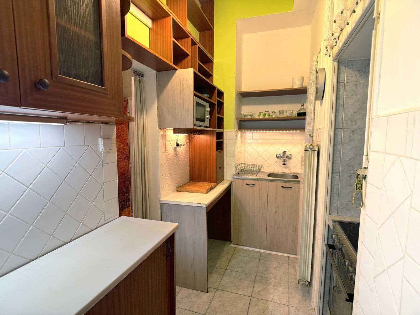 Prenájom bytu 2-izbový 56 m², Stupkova, Praha, Praha Prenájom bytu 2-izbový 56 m², Stupkova, Praha, Praha