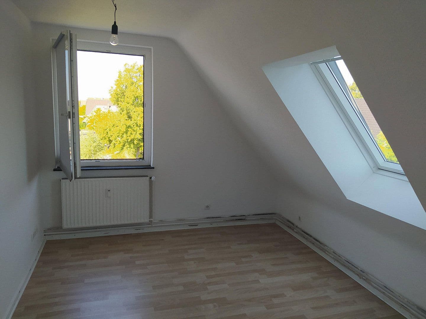 Predaj bytu 2-izbový 54 m², Wennigsen (Deister), Dolné Sasko Predaj bytu 2-izbový 54 m², Wennigsen (Deister), Dolné Sasko