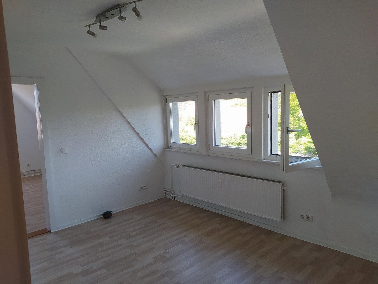Predaj bytu 2-izbový 54 m², Wennigsen (Deister), Dolné Sasko Predaj bytu 2-izbový 54 m², Wennigsen (Deister), Dolné Sasko