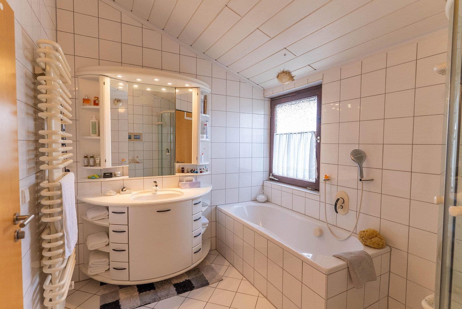 Predaj domu 171 m², pozemek 357 m², Ulm, Bádensko-Wurttembersko Predaj domu 171 m², pozemek 357 m², Ulm, Bádensko-Wurttembersko