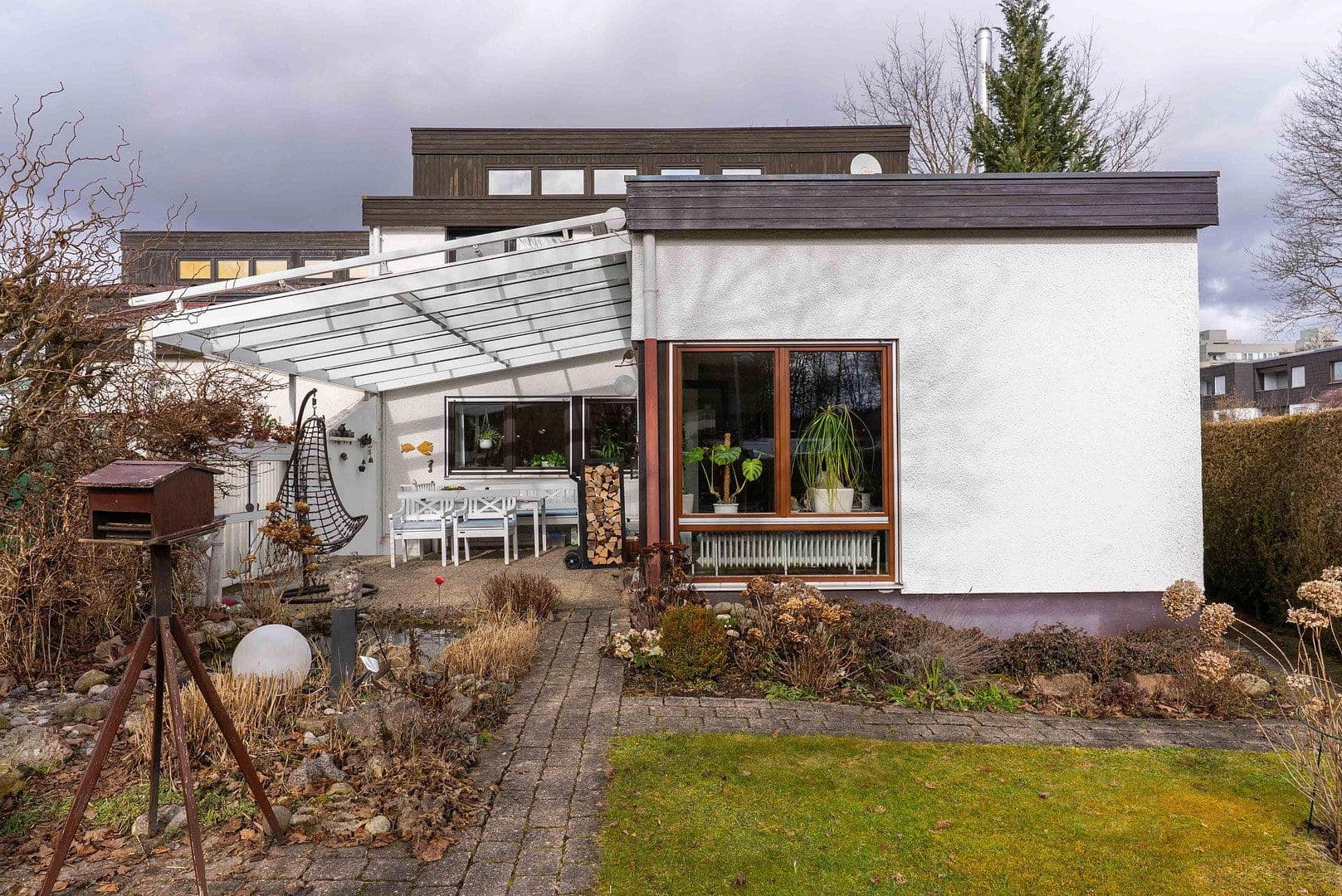 Predaj domu 171 m², pozemek 357 m², Ulm, Bádensko-Wurttembersko Predaj domu 171 m², pozemek 357 m², Ulm, Bádensko-Wurttembersko