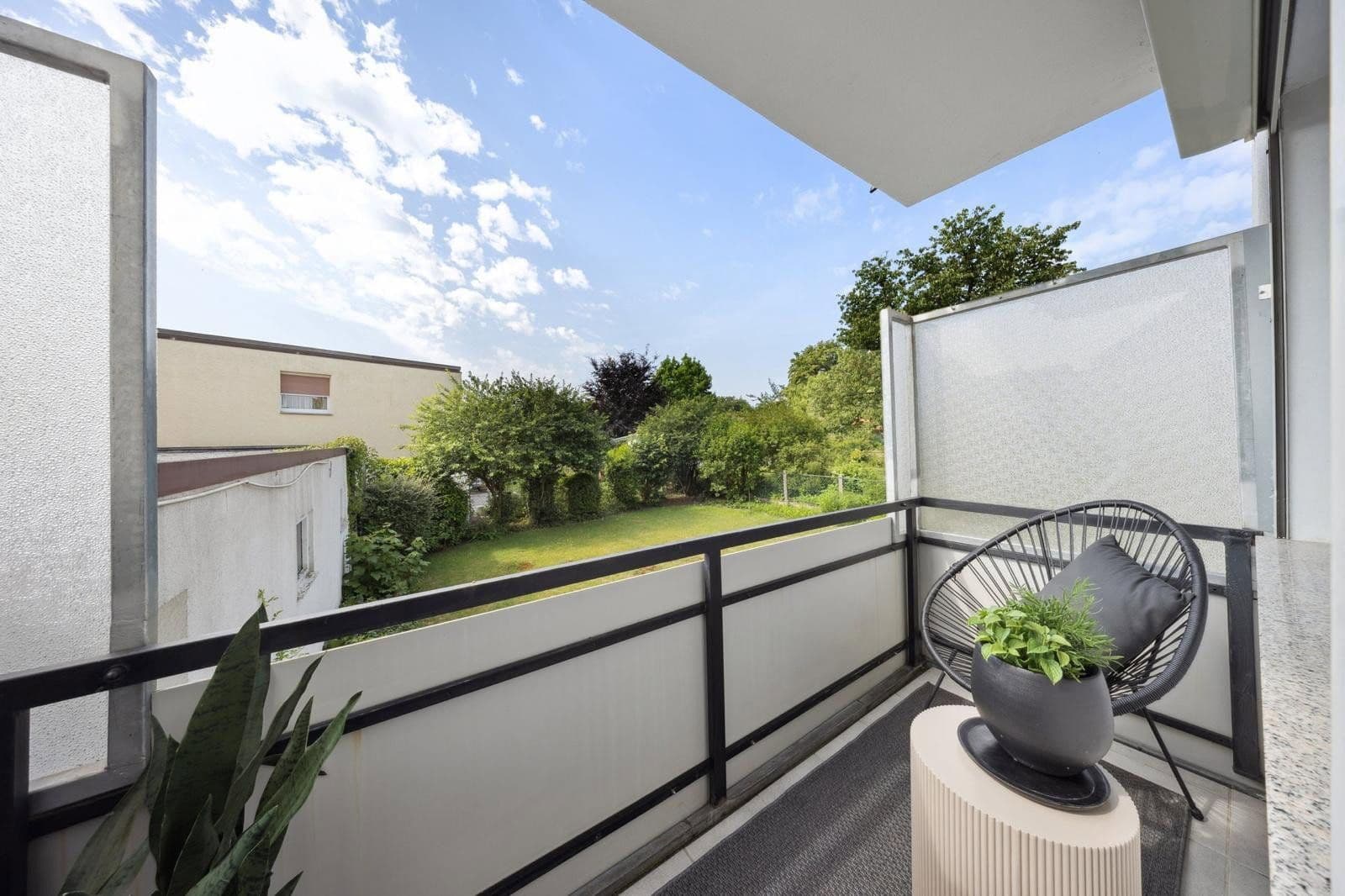 Predaj bytu 4-izbový 87 m², Ehningen, Bádensko-Wurttembersko Predaj bytu 4-izbový 87 m², Ehningen, Bádensko-Wurttembersko