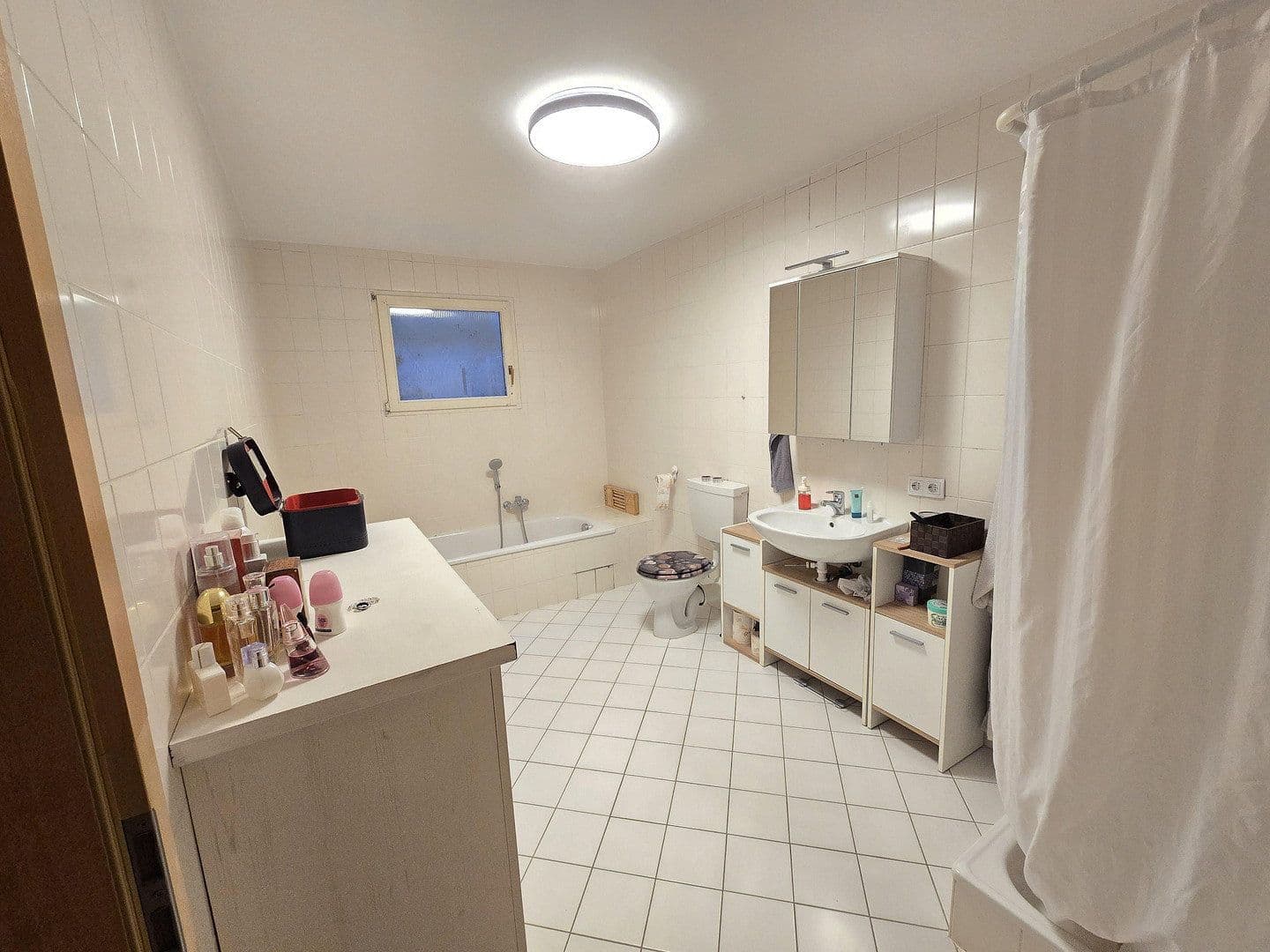 Prenájom bytu 2-izbový 70 m², An der Rechenmühle 1b, Alzey, Porýnie-Falcko Prenájom bytu 2-izbový 70 m², An der Rechenmühle 1b, Alzey, Porýnie-Falcko