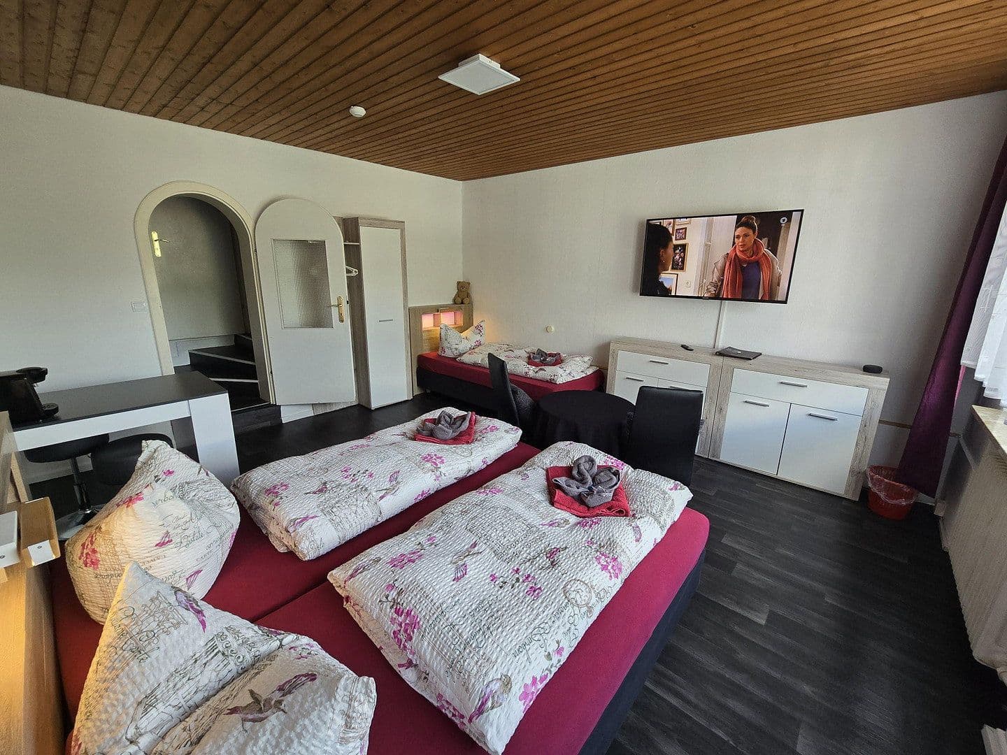 Predaj nebytového priestoru 2.500 m², Bad Grund, Dolné Sasko Predaj nebytového priestoru 2.500 m², Bad Grund, Dolné Sasko