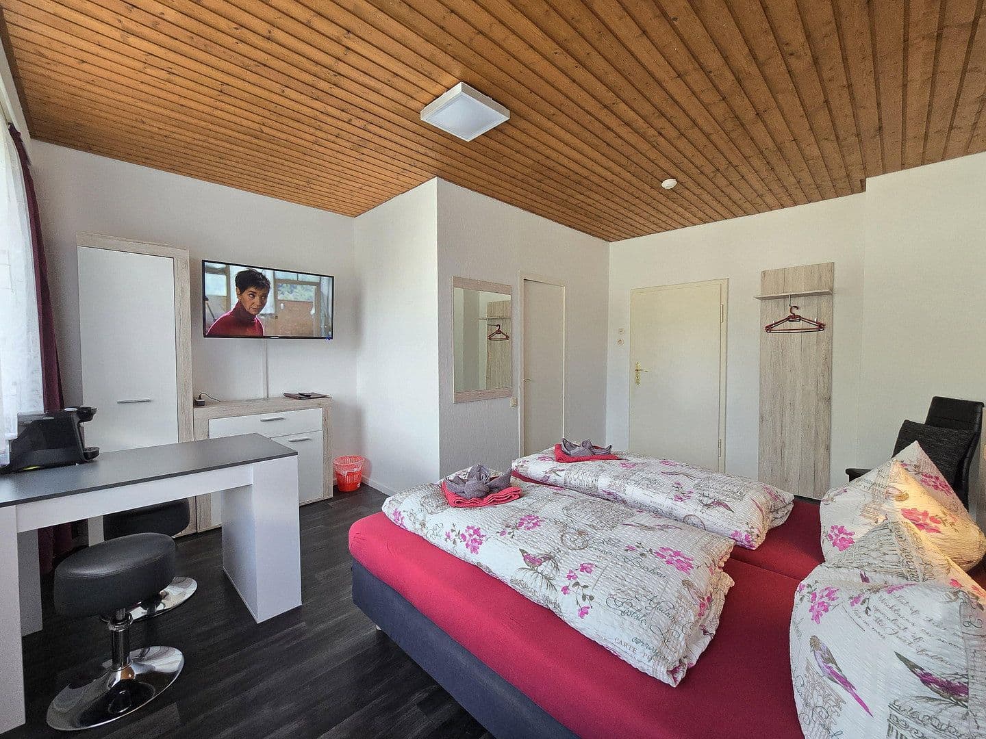 Predaj nebytového priestoru 2.500 m², Bad Grund, Dolné Sasko Predaj nebytového priestoru 2.500 m², Bad Grund, Dolné Sasko