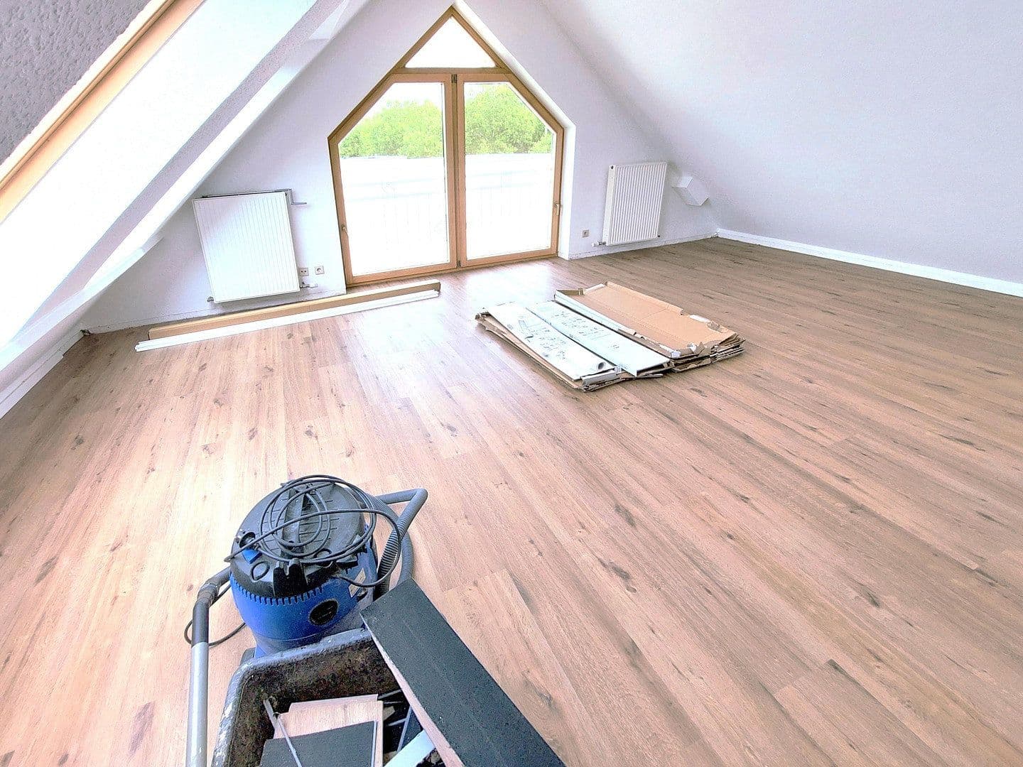 Prenájom bytu 5-izbový 147 m², Friedenstraße 45, Wiesbaden, Hesensko Prenájom bytu 5-izbový 147 m², Friedenstraße 45, Wiesbaden, Hesensko