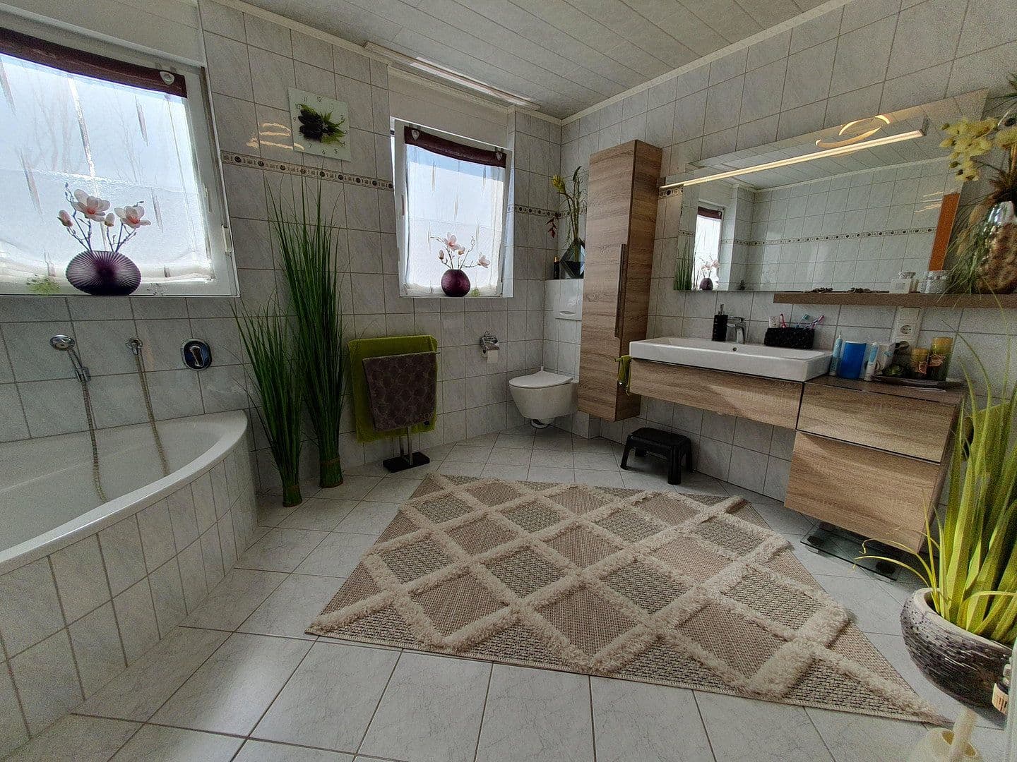 Predaj domu 243 m², pozemek 670 m², Hinter Den Möörten 12, Hude (Oldenburg), Dolné Sasko Predaj domu 243 m², pozemek 670 m², Hinter Den Möörten 12, Hude (Oldenburg), Dolné Sasko