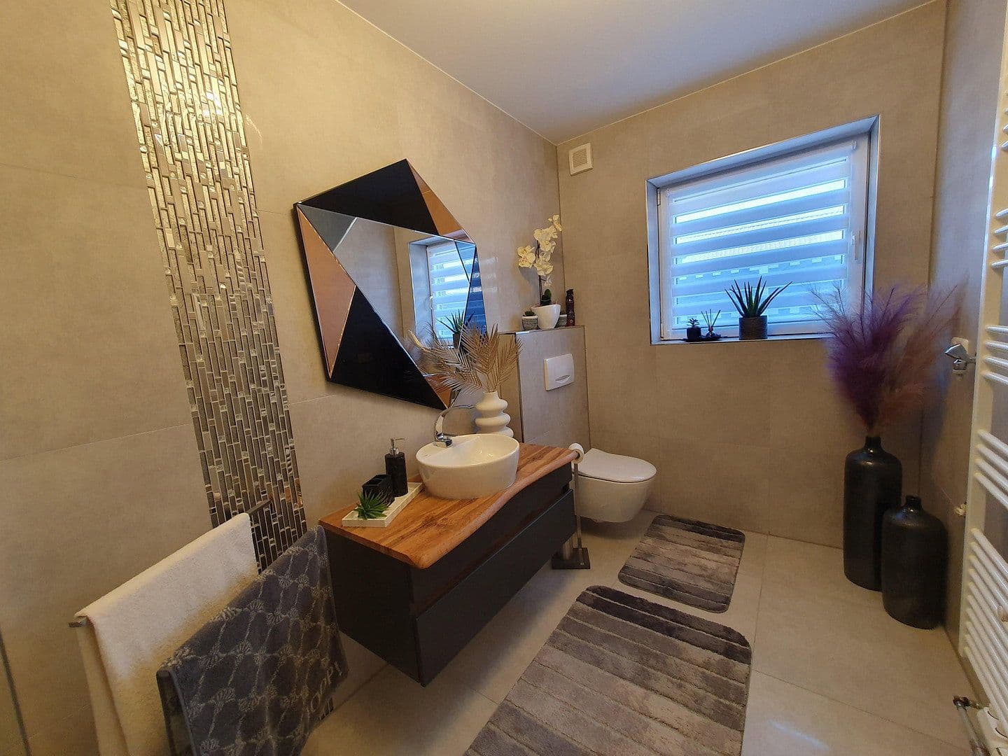 Predaj domu 243 m², pozemek 670 m², Hinter Den Möörten 12, Hude (Oldenburg), Dolné Sasko Predaj domu 243 m², pozemek 670 m², Hinter Den Möörten 12, Hude (Oldenburg), Dolné Sasko