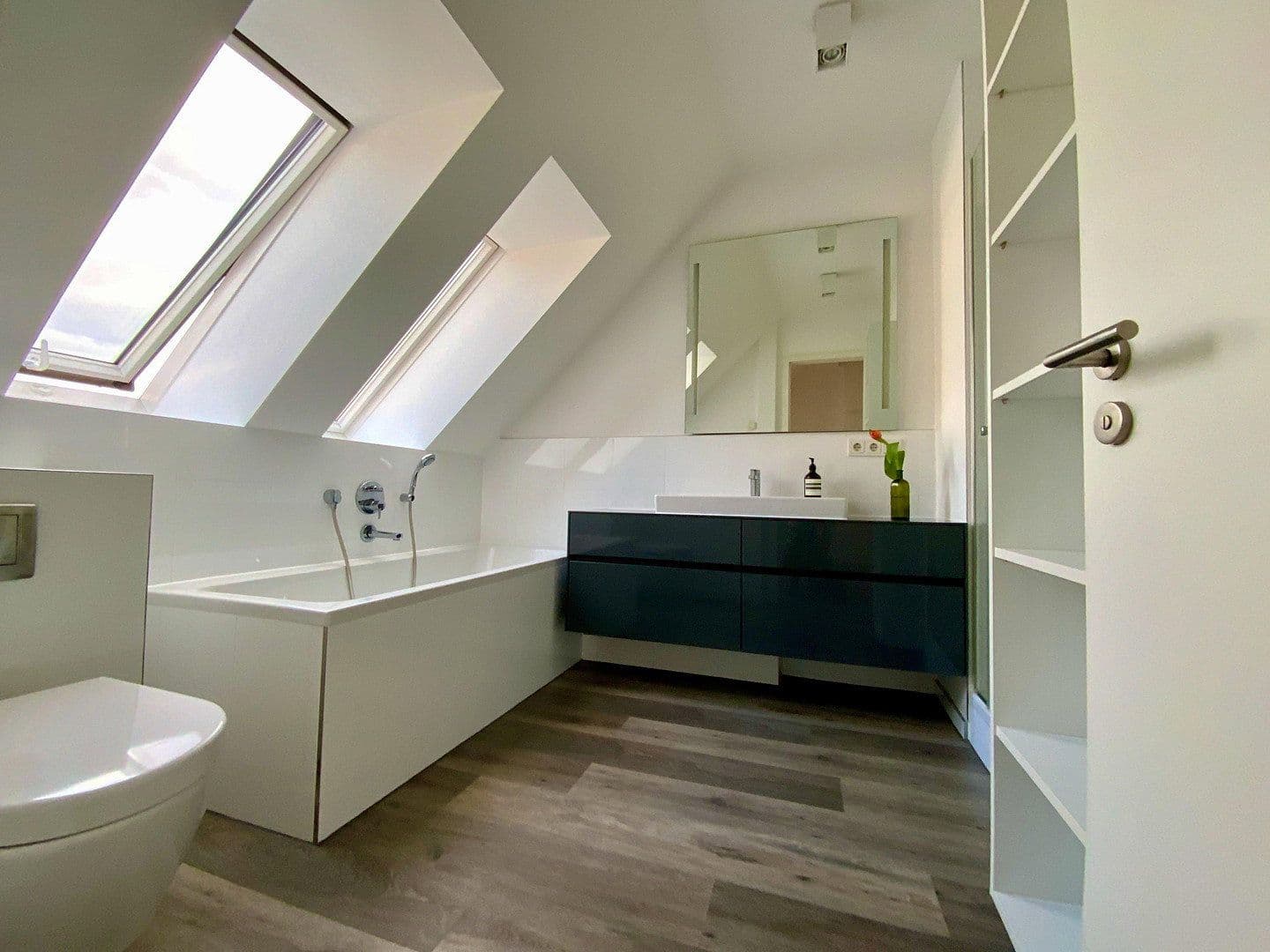 Predaj bytu 3-izbový 118 m², Stahlheimer Straße 2a, Berlin, Berlín Predaj bytu 3-izbový 118 m², Stahlheimer Straße 2a, Berlin, Berlín