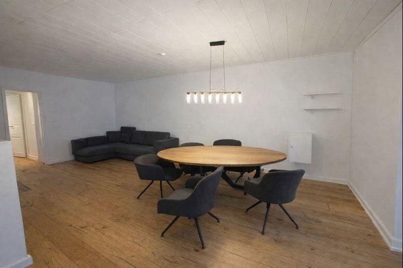 Predaj bytu 4-izbový 102 m², Weyhe, Dolné Sasko Predaj bytu 4-izbový 102 m², Weyhe, Dolné Sasko