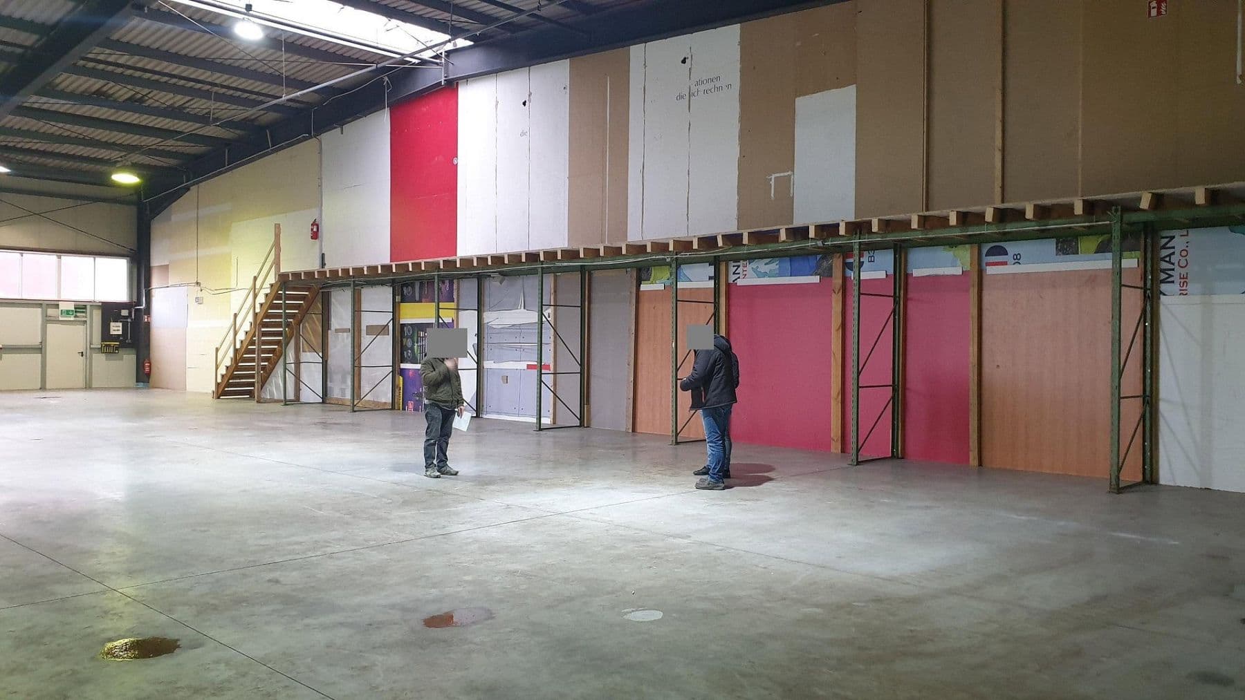 Predaj nebytového priestoru 4.000 m², Rösrath, Severné Porýnie - Westfálsko Predaj nebytového priestoru 4.000 m², Rösrath, Severné Porýnie - Westfálsko