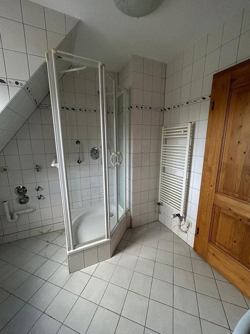 Prenájom bytu 3-izbový 86 m², Löhrstraße 3, Trossingen, Bádensko-Wurttembersko Prenájom bytu 3-izbový 86 m², Löhrstraße 3, Trossingen, Bádensko-Wurttembersko