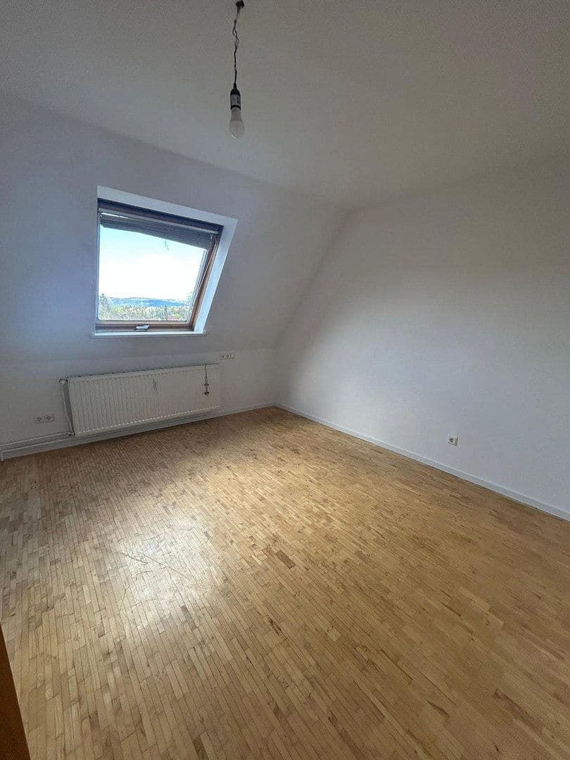 Prenájom bytu 3-izbový 86 m², Löhrstraße 3, Trossingen, Bádensko-Wurttembersko Prenájom bytu 3-izbový 86 m², Löhrstraße 3, Trossingen, Bádensko-Wurttembersko