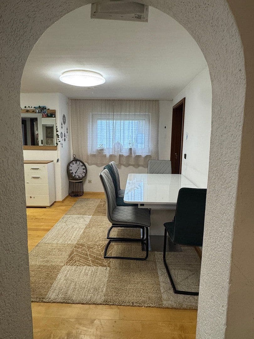 Predaj domu 168 m², pozemek 424 m², Werner-Egk-Str. 20, Vaterstetten, Bavorsko Predaj domu 168 m², pozemek 424 m², Werner-Egk-Str. 20, Vaterstetten, Bavorsko