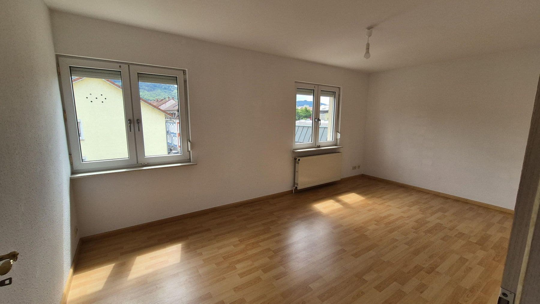 Prenájom bytu 3-izbový 113 m², Bad Säckingen, Bádensko-Wurttembersko Prenájom bytu 3-izbový 113 m², Bad Säckingen, Bádensko-Wurttembersko
