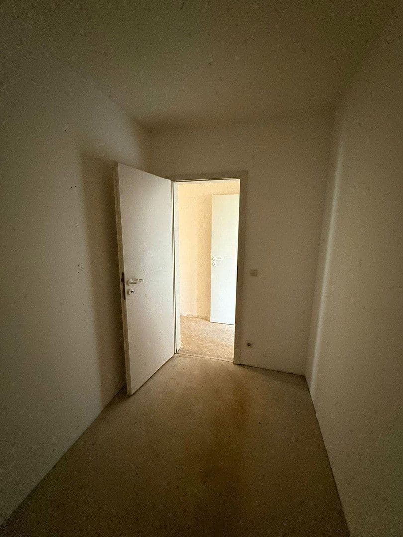 Prenájom bytu 3-izbový 77 m², Asternweg 11, Schönebeck (Elbe), Sasko-Anhaltsko Prenájom bytu 3-izbový 77 m², Asternweg 11, Schönebeck (Elbe), Sasko-Anhaltsko