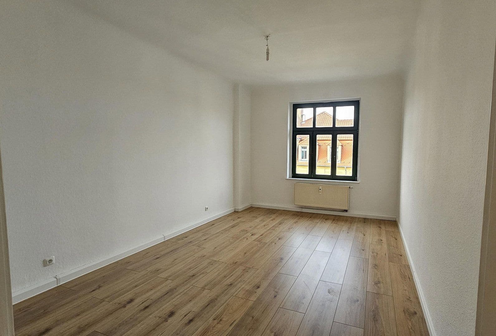 Predaj bytu 3-izbový 87 m², Wurzener Str. 31, Dresden, Sasko Predaj bytu 3-izbový 87 m², Wurzener Str. 31, Dresden, Sasko