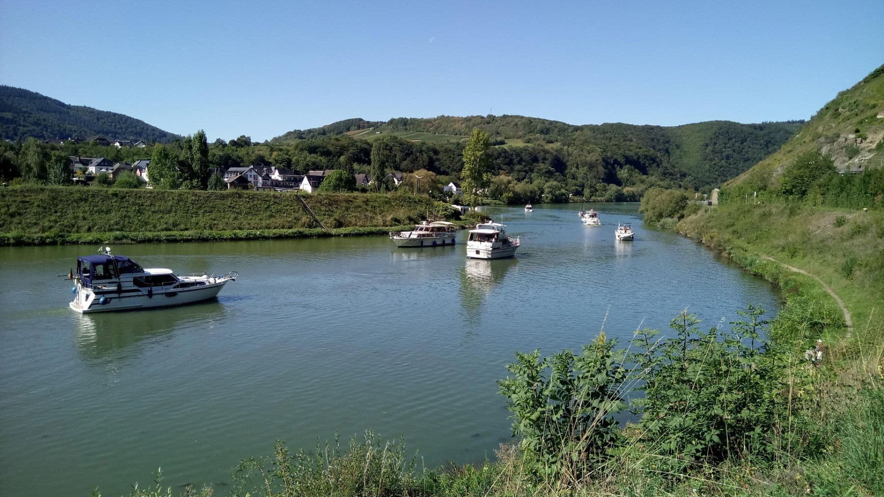 Predaj domu 399 m², pozemek 304 m², Senheim, Porýnie-Falcko Predaj domu 399 m², pozemek 304 m², Senheim, Porýnie-Falcko