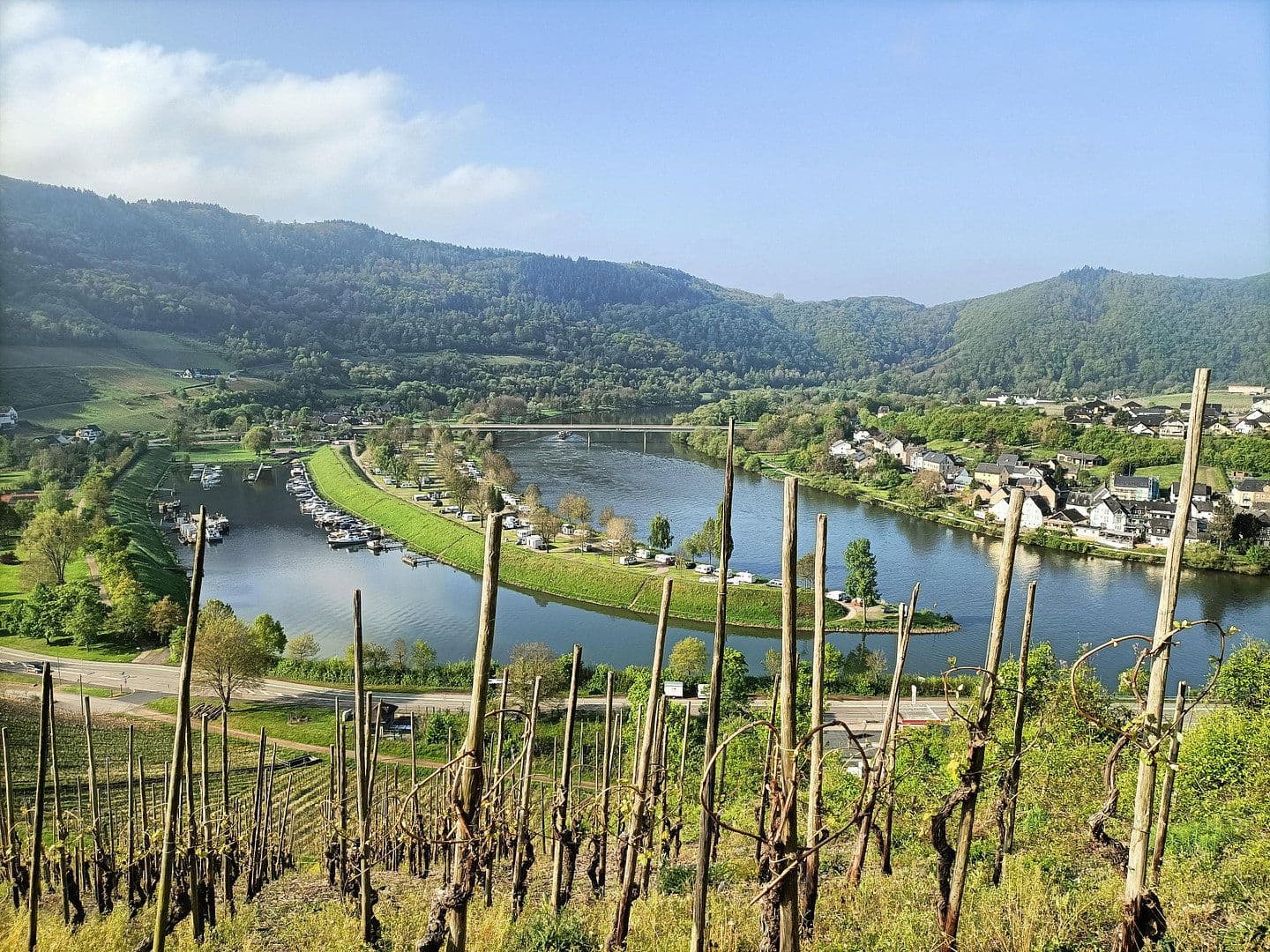 Predaj domu 399 m², pozemek 304 m², Senheim, Porýnie-Falcko Predaj domu 399 m², pozemek 304 m², Senheim, Porýnie-Falcko