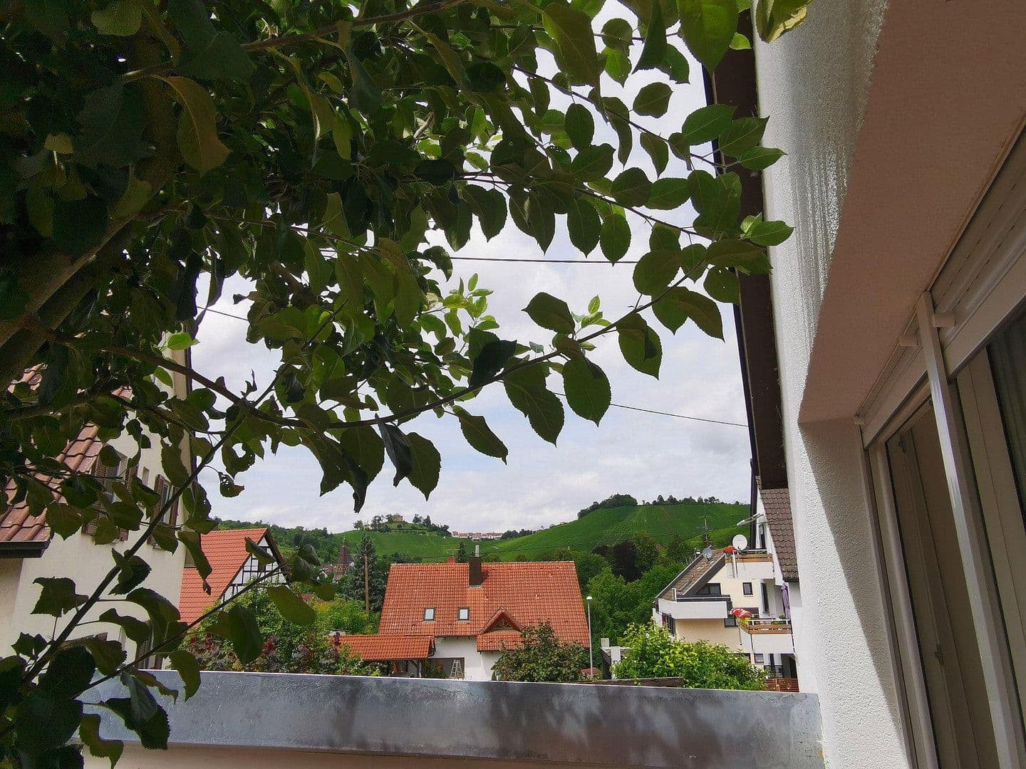 Prenájom bytu 2-izbový 63 m², Stuttgart, Bádensko-Wurttembersko Prenájom bytu 2-izbový 63 m², Stuttgart, Bádensko-Wurttembersko