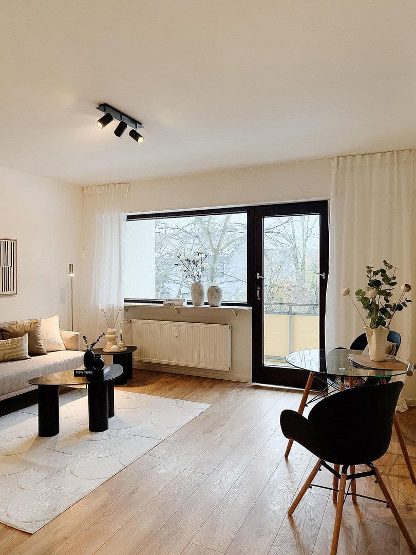 Prenájom bytu 2-izbový 61 m², Hanau, Hesensko Prenájom bytu 2-izbový 61 m², Hanau, Hesensko