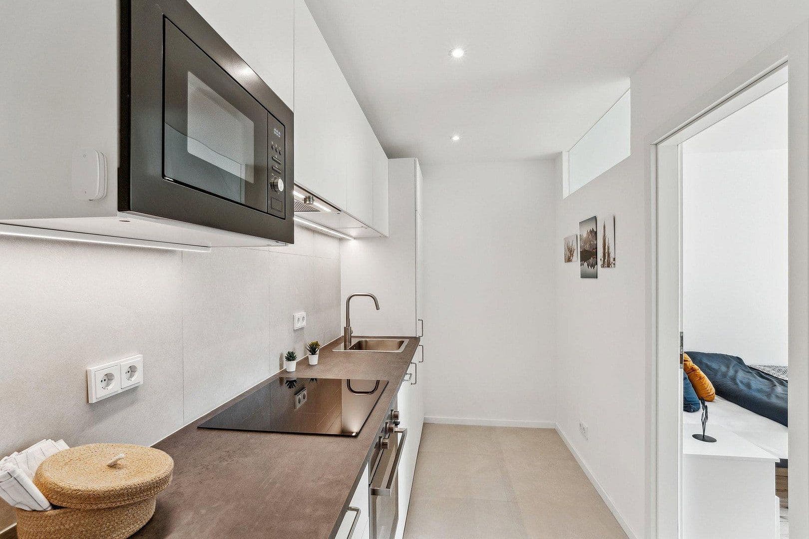 Prenájom bytu 22 m², Solothurner Straße 10, München, Bavorsko Prenájom bytu 22 m², Solothurner Straße 10, München, Bavorsko