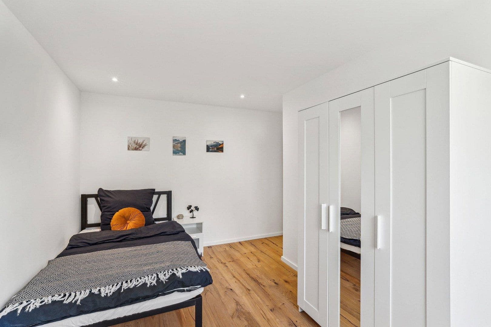 Prenájom bytu 22 m², Solothurner Straße 10, München, Bavorsko Prenájom bytu 22 m², Solothurner Straße 10, München, Bavorsko