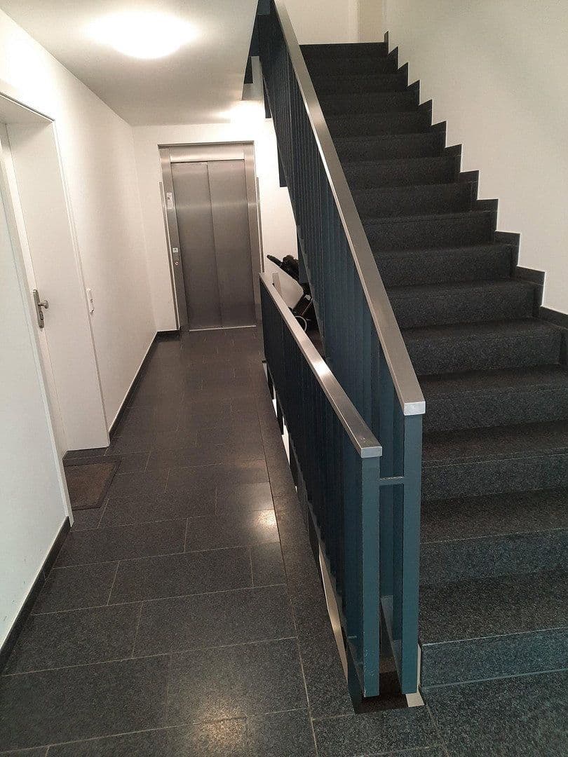 Prenájom bytu 3-izbový 75 m², Bahnstraße 78, Grevenbroich, Severné Porýnie - Westfálsko Prenájom bytu 3-izbový 75 m², Bahnstraße 78, Grevenbroich, Severné Porýnie - Westfálsko