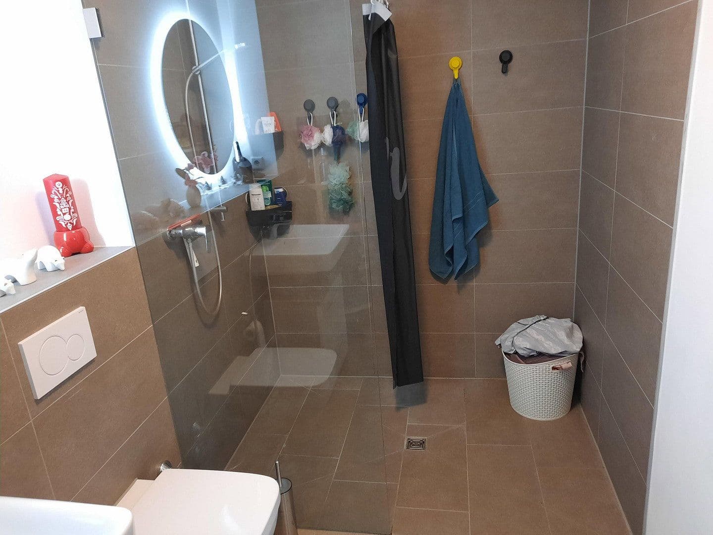 Prenájom bytu 3-izbový 75 m², Bahnstraße 78, Grevenbroich, Severné Porýnie - Westfálsko Prenájom bytu 3-izbový 75 m², Bahnstraße 78, Grevenbroich, Severné Porýnie - Westfálsko