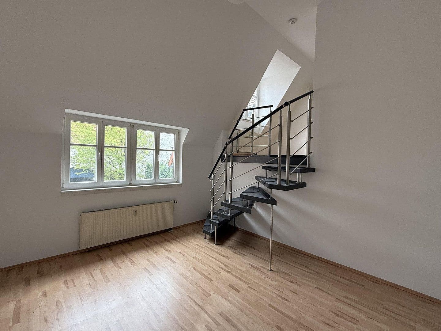 Prenájom bytu 3-izbový 97 m², Rathhausstraße 7, Hofheim am Taunus, Hesensko Prenájom bytu 3-izbový 97 m², Rathhausstraße 7, Hofheim am Taunus, Hesensko