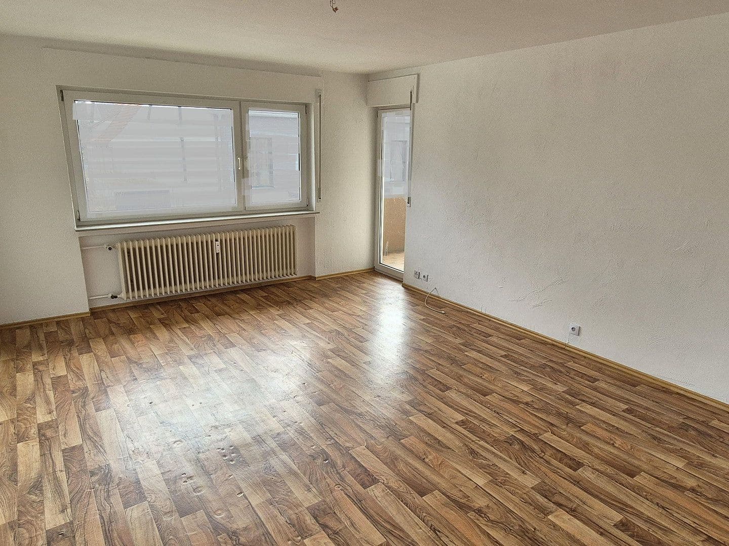 Prenájom bytu 4-izbový 82 m², Bietigheim-Bissingen, Bádensko-Wurttembersko Prenájom bytu 4-izbový 82 m², Bietigheim-Bissingen, Bádensko-Wurttembersko