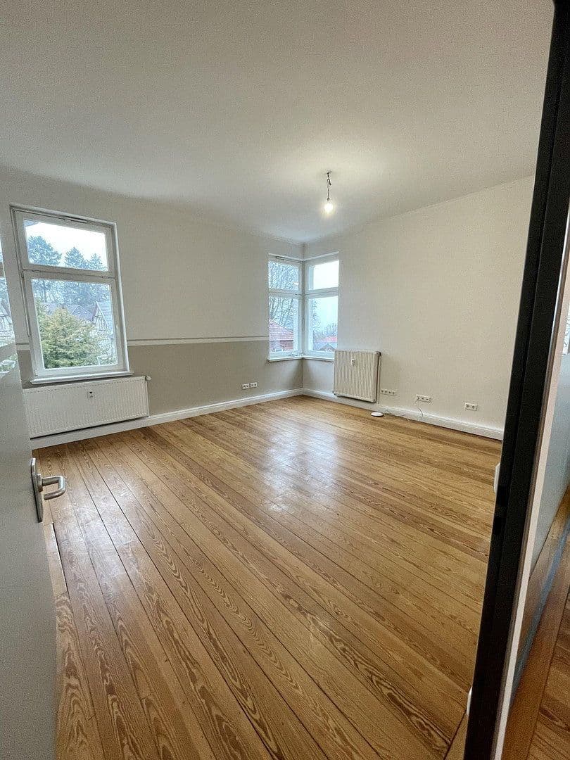 Prenájom kancelárie 113 m², Bielefeld, Severné Porýnie - Westfálsko Prenájom kancelárie 113 m², Bielefeld, Severné Porýnie - Westfálsko