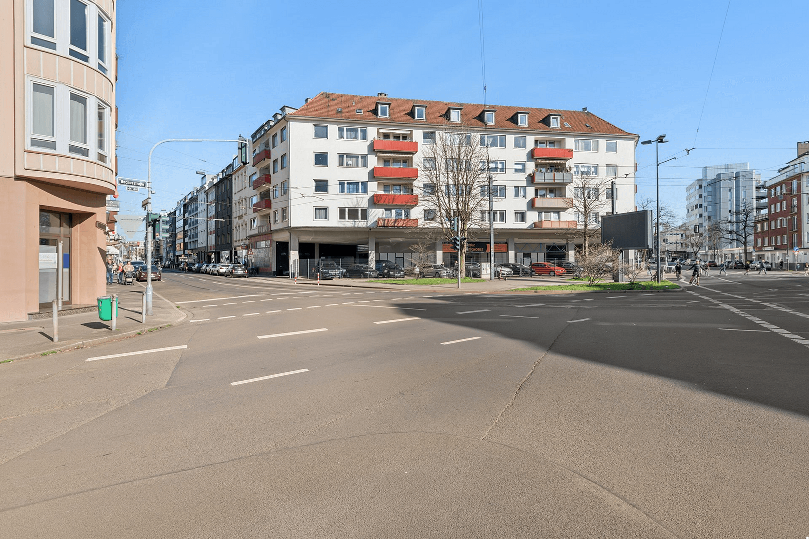 Predaj bytu 3-izbový 90 m², Düsseldorf, Severné Porýnie - Westfálsko Predaj bytu 3-izbový 90 m², Düsseldorf, Severné Porýnie - Westfálsko