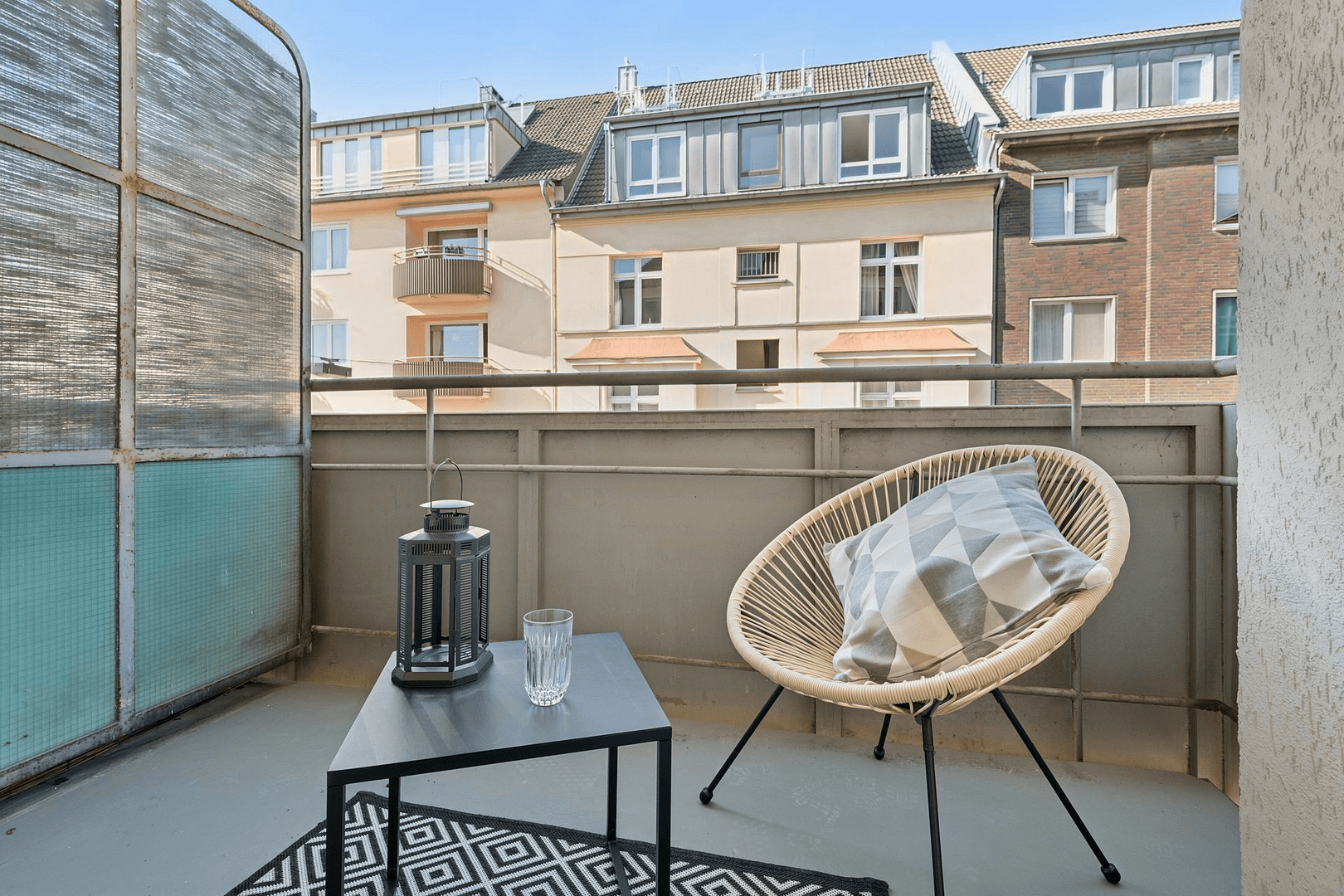 Predaj bytu 3-izbový 90 m², Düsseldorf, Severné Porýnie - Westfálsko Predaj bytu 3-izbový 90 m², Düsseldorf, Severné Porýnie - Westfálsko