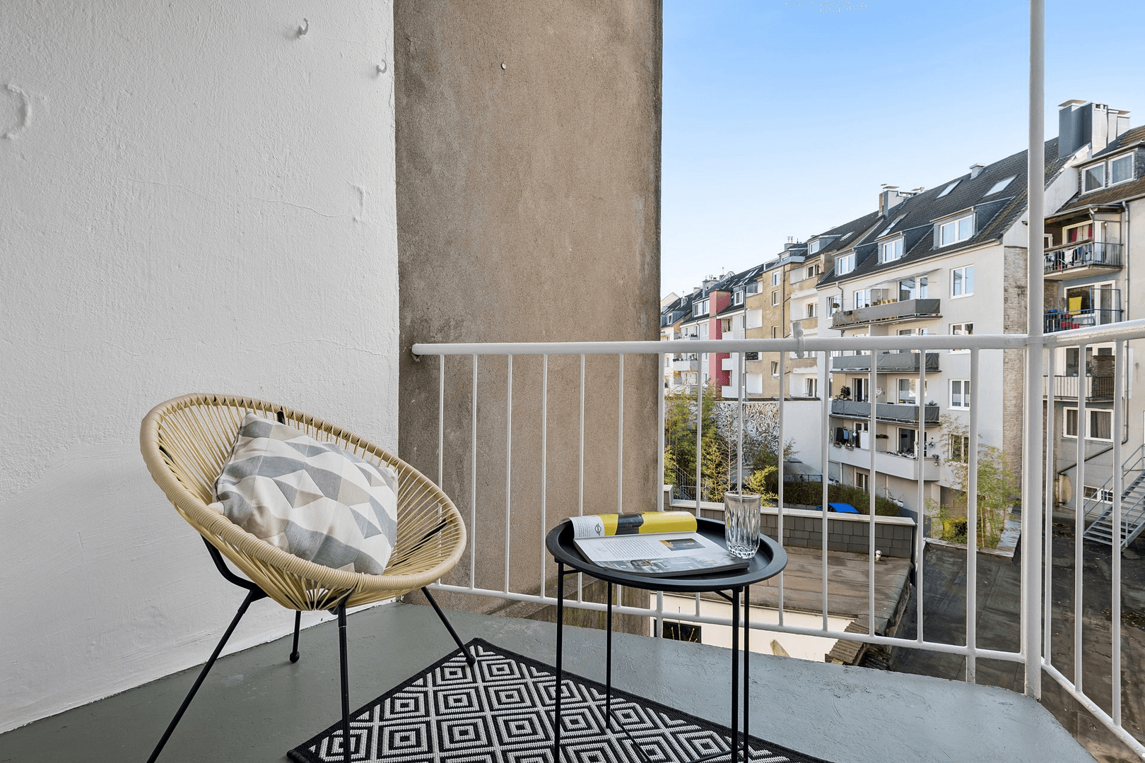 Predaj bytu 3-izbový 90 m², Düsseldorf, Severné Porýnie - Westfálsko Predaj bytu 3-izbový 90 m², Düsseldorf, Severné Porýnie - Westfálsko