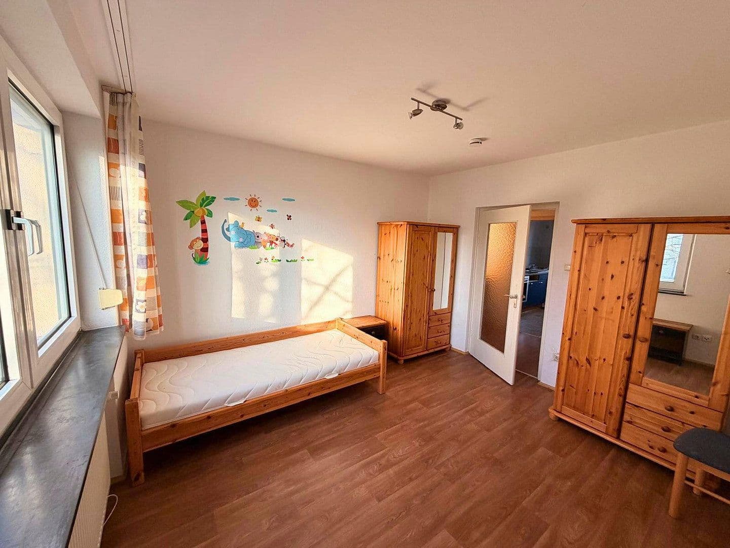 Predaj bytu 4-izbový 99 m², Spiegelgartenstr. 42, Herzogenaurach, Bavorsko Predaj bytu 4-izbový 99 m², Spiegelgartenstr. 42, Herzogenaurach, Bavorsko