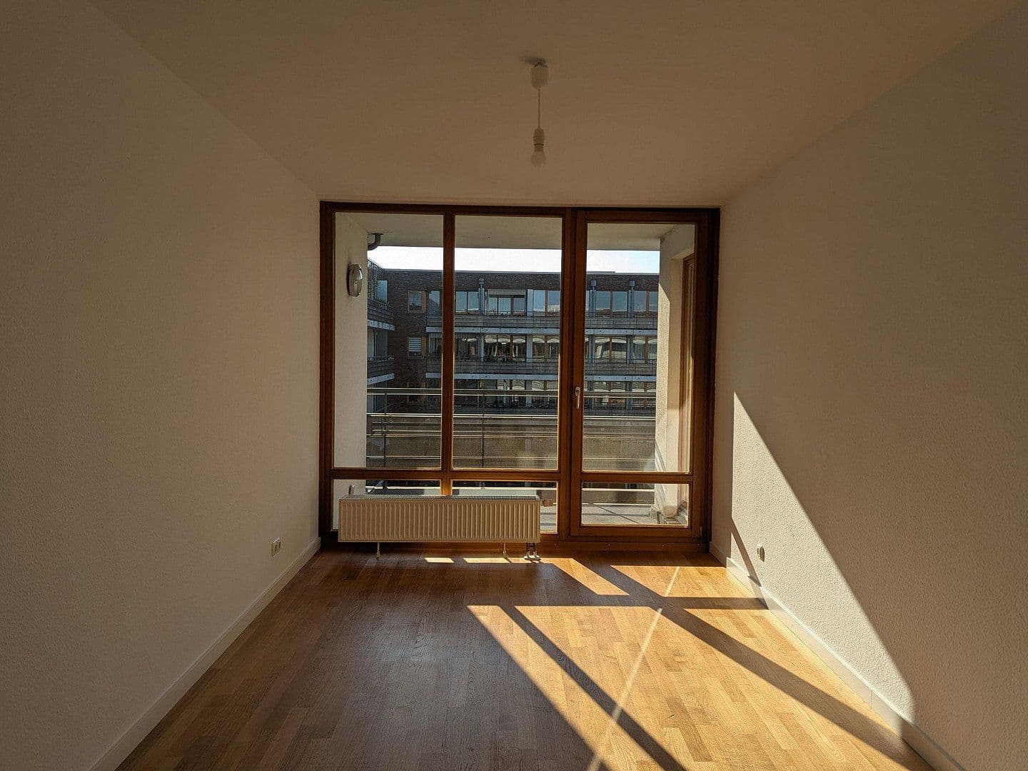 Predaj bytu 3-izbový 79 m², Hauptstraße 5/o, Berlin, Berlín Predaj bytu 3-izbový 79 m², Hauptstraße 5/o, Berlin, Berlín
