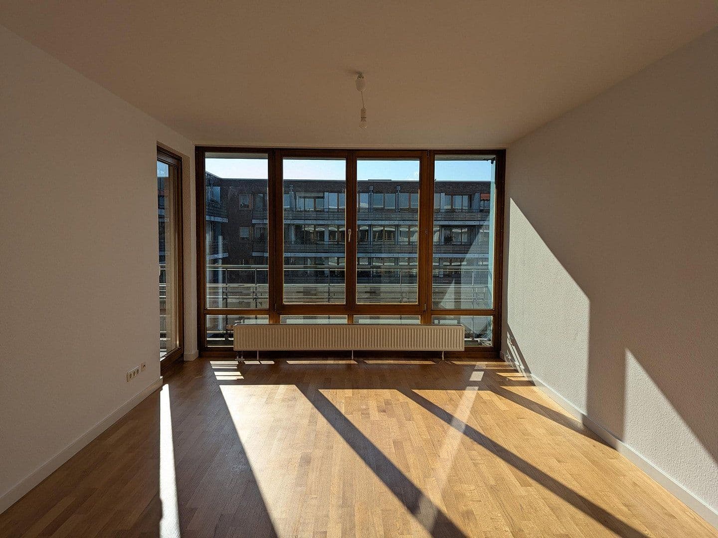 Predaj bytu 3-izbový 79 m², Hauptstraße 5/o, Berlin, Berlín Predaj bytu 3-izbový 79 m², Hauptstraße 5/o, Berlin, Berlín