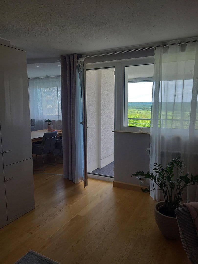 Predaj bytu 3-izbový 86 m², Würzburg, Bavorsko Predaj bytu 3-izbový 86 m², Würzburg, Bavorsko