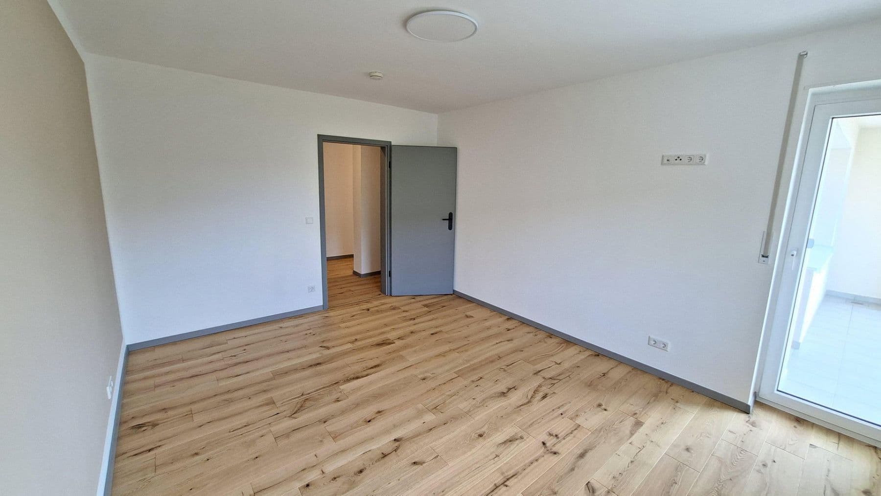 Predaj bytu 3-izbový 72 m², Darmstadt, Hesensko Predaj bytu 3-izbový 72 m², Darmstadt, Hesensko