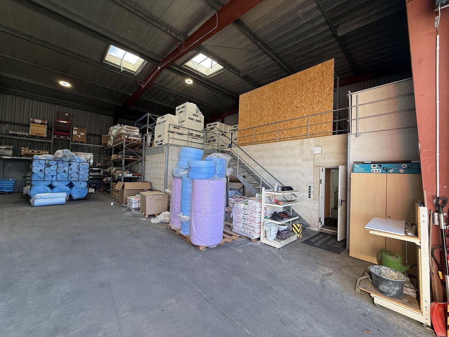 Predaj nebytového priestoru 5.705 m², Kutenhauser Str. 185, Minden, Severné Porýnie - Westfálsko Predaj nebytového priestoru 5.705 m², Kutenhauser Str. 185, Minden, Severné Porýnie - Westfálsko