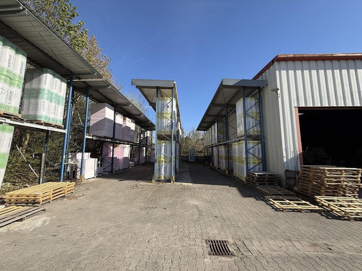 Predaj nebytového priestoru 5.705 m², Kutenhauser Str. 185, Minden, Severné Porýnie - Westfálsko Predaj nebytového priestoru 5.705 m², Kutenhauser Str. 185, Minden, Severné Porýnie - Westfálsko