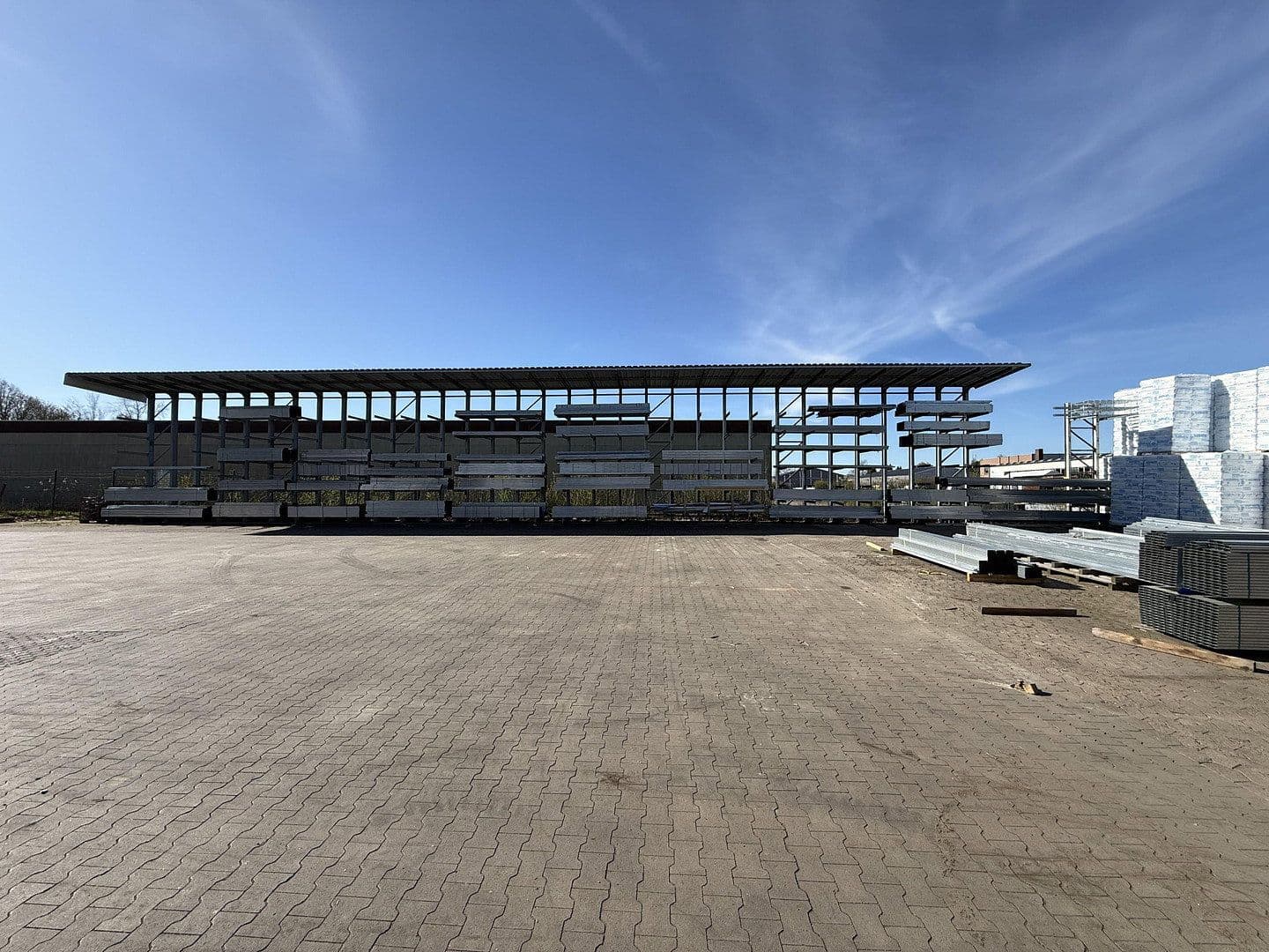 Predaj nebytového priestoru 5.705 m², Kutenhauser Str. 185, Minden, Severné Porýnie - Westfálsko Predaj nebytového priestoru 5.705 m², Kutenhauser Str. 185, Minden, Severné Porýnie - Westfálsko