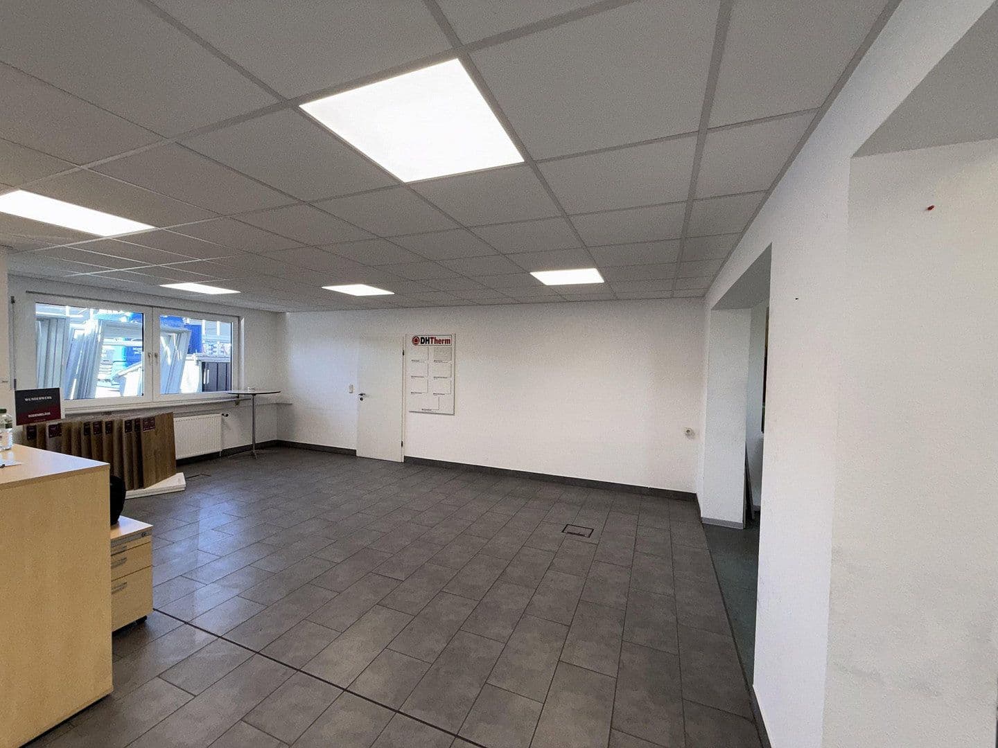 Predaj nebytového priestoru 5.705 m², Kutenhauser Str. 185, Minden, Severné Porýnie - Westfálsko Predaj nebytového priestoru 5.705 m², Kutenhauser Str. 185, Minden, Severné Porýnie - Westfálsko